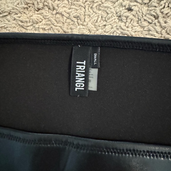 NWOT triangl bikini top and bottoms - Picture 2 of 3